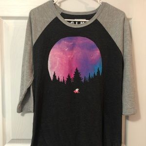 GLMR KLLS 3/4 sleeve graphic tee. Juniors XL.